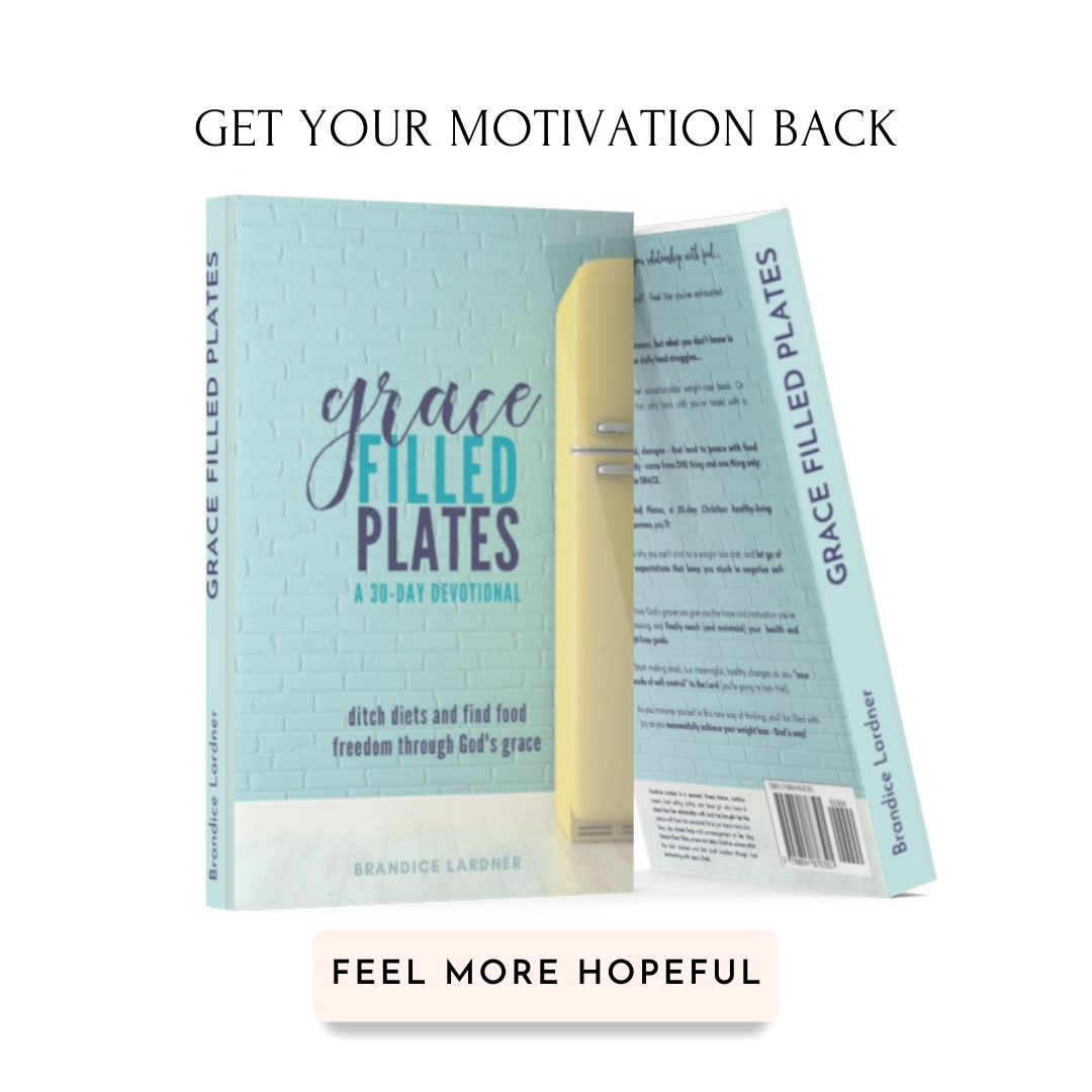 Grace Filled Plates: A 30-Day Devotional Paperback [Gift Edition]